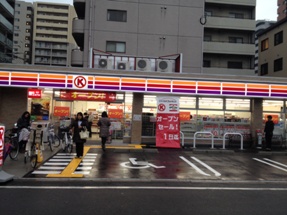 �铌�����񒚖ړX